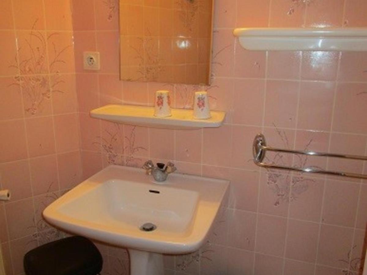 Appartement 2 Chambres, 8 Couchages, Centre-Ville Cauterets, Wifi Gratuit, Parking A Proximite - Fr-1-234-89 Екстер'єр фото