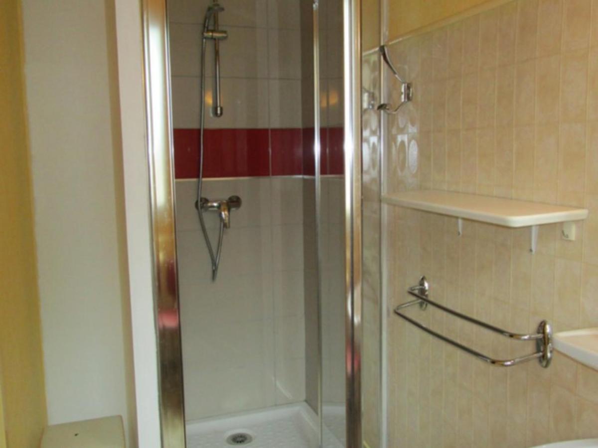 Appartement 2 Chambres, 8 Couchages, Centre-Ville Cauterets, Wifi Gratuit, Parking A Proximite - Fr-1-234-89 Екстер'єр фото