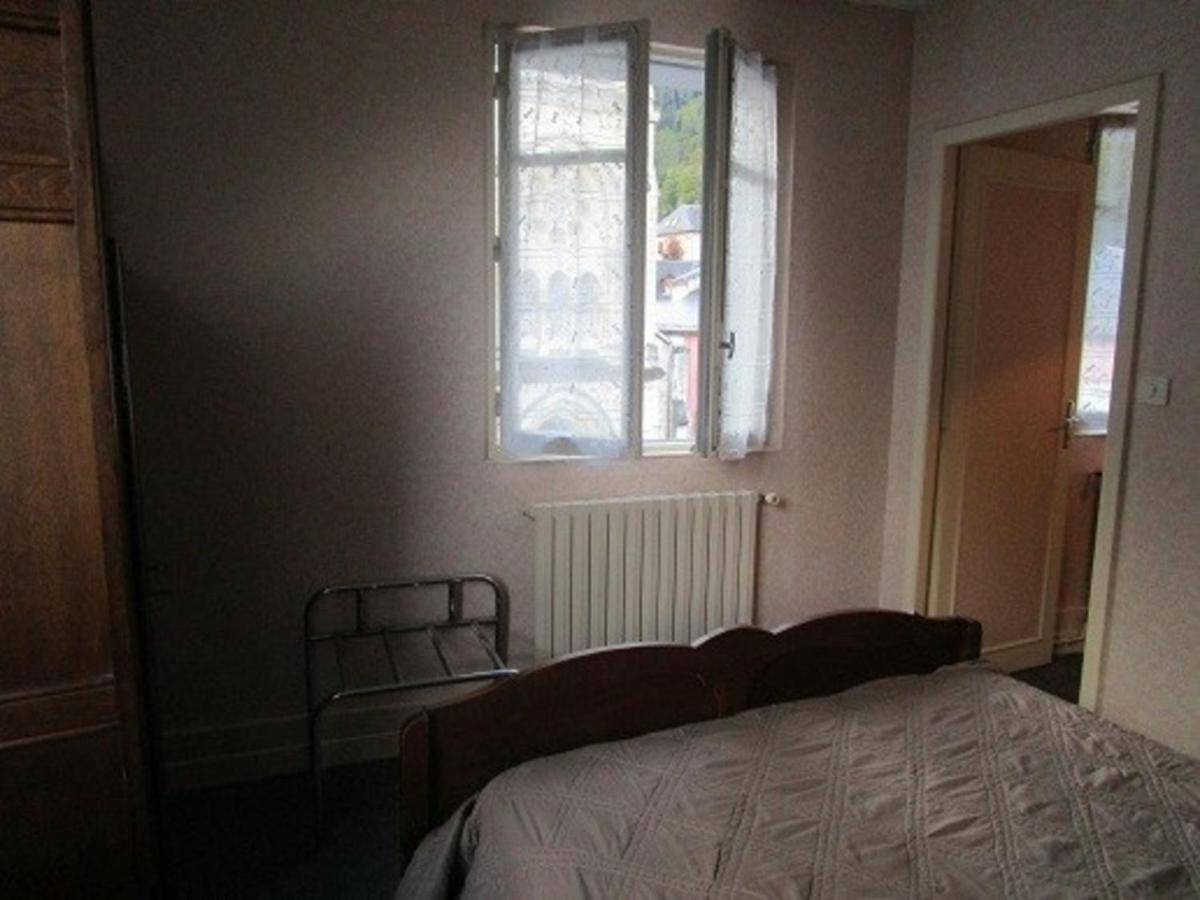 Appartement 2 Chambres, 8 Couchages, Centre-Ville Cauterets, Wifi Gratuit, Parking A Proximite - Fr-1-234-89 Екстер'єр фото