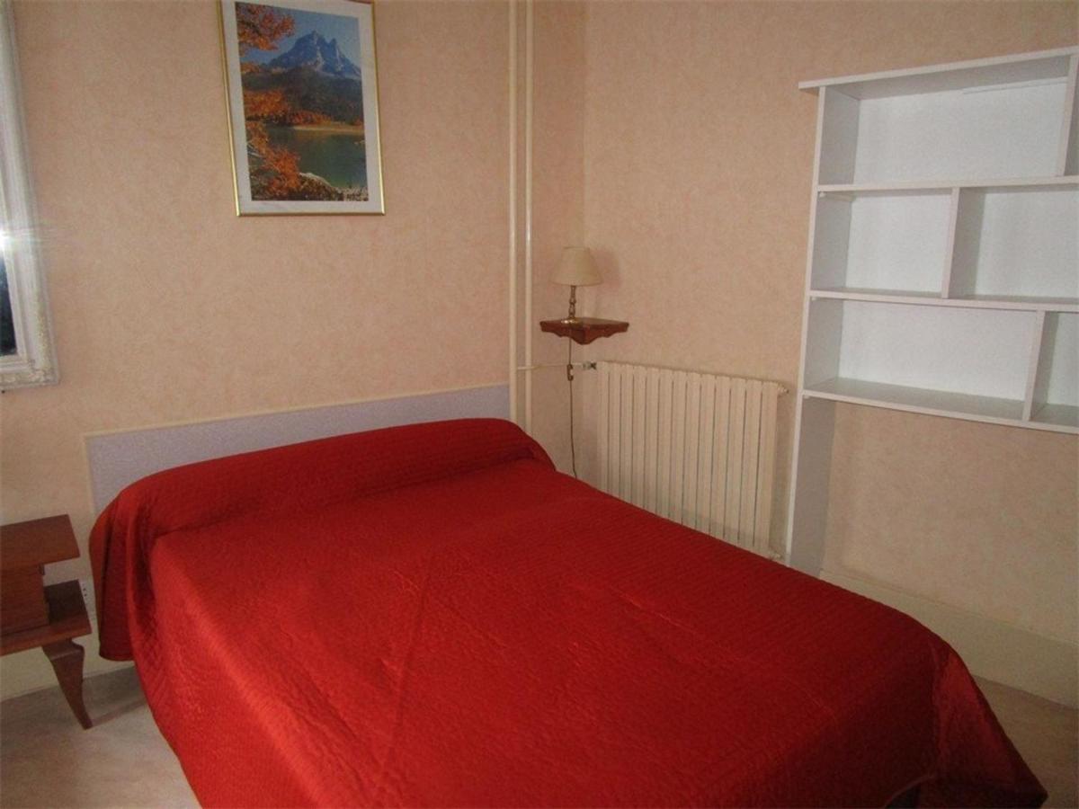 Appartement 2 Chambres, 8 Couchages, Centre-Ville Cauterets, Wifi Gratuit, Parking A Proximite - Fr-1-234-89 Екстер'єр фото