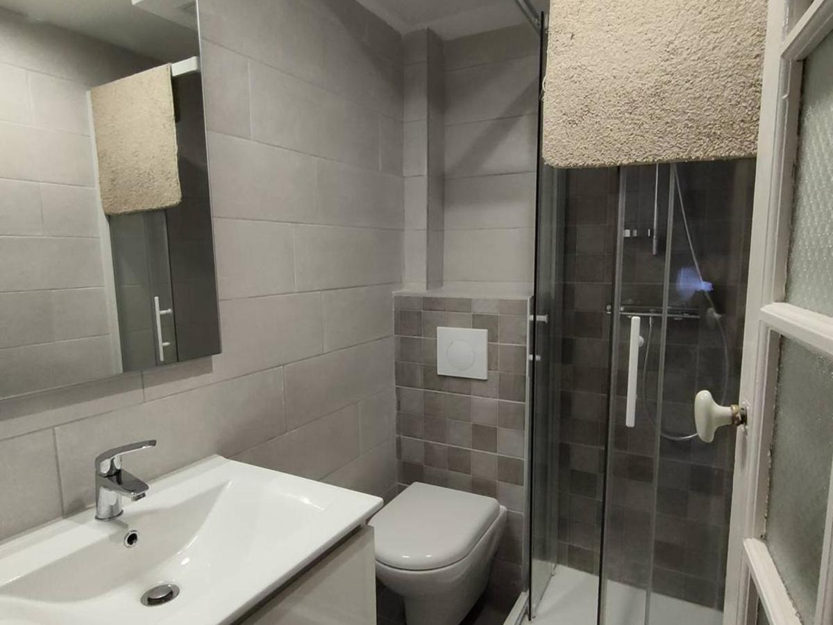 Appartement 2 Chambres, 8 Couchages, Centre-Ville Cauterets, Wifi Gratuit, Parking A Proximite - Fr-1-234-89 Екстер'єр фото